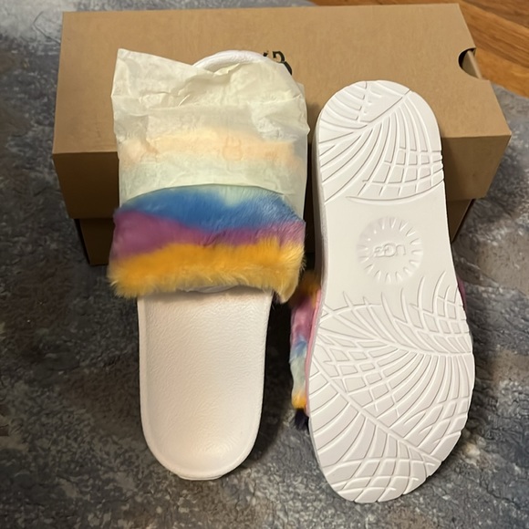 Authentic Multi UGG Slides. Just in time for winter!!!! - Picture 3 of 4